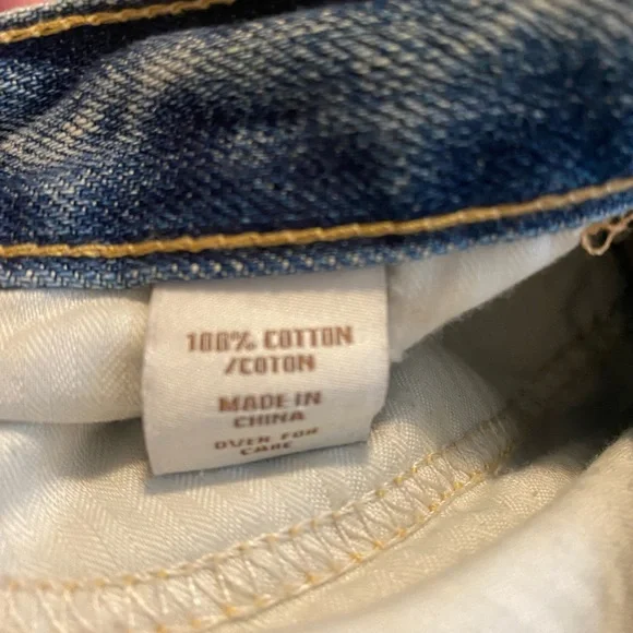 Abercrombie and Fitch Low Rise DistressedJeans from early 2000’s - Picture 3 of 4